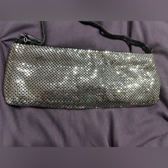 Flawless Whiting and Davis Evening Bag - Picture 2 of 5